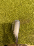 Cleveland Launcher UHX Pitching Wedge, Dynamic Gold DST Regular Flex, RH